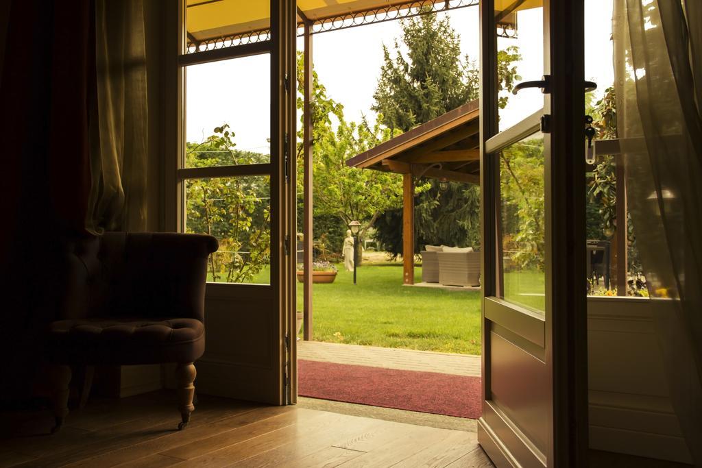 Maison Louis Villa Trofarello Exterior photo